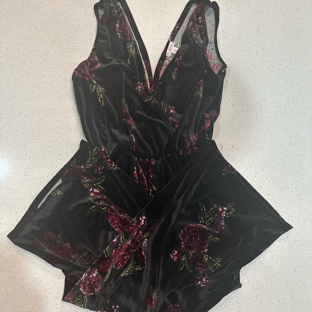 Xhilaration Velvet Black and Red Rose Floral Jumpsuit
